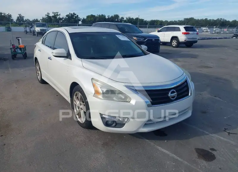 2014 Nissan ALTIMA photo
