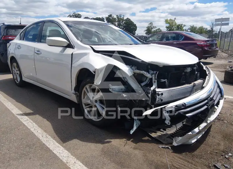 2014 Nissan ALTIMA photo