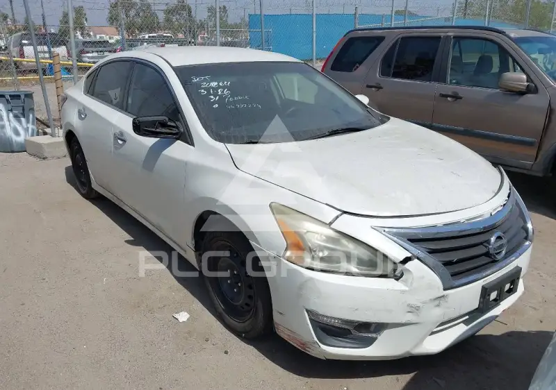 2014 Nissan ALTIMA photo