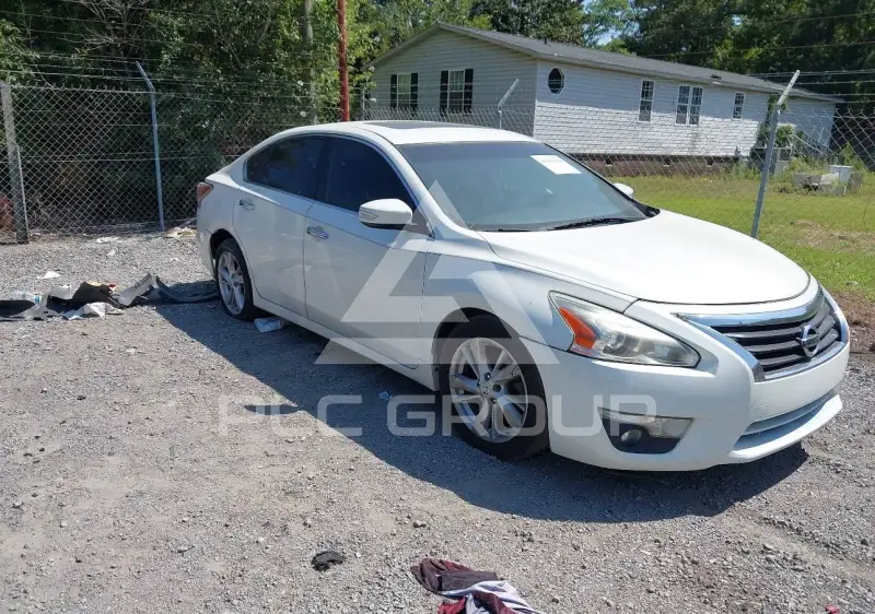 2014 Nissan ALTIMA photo