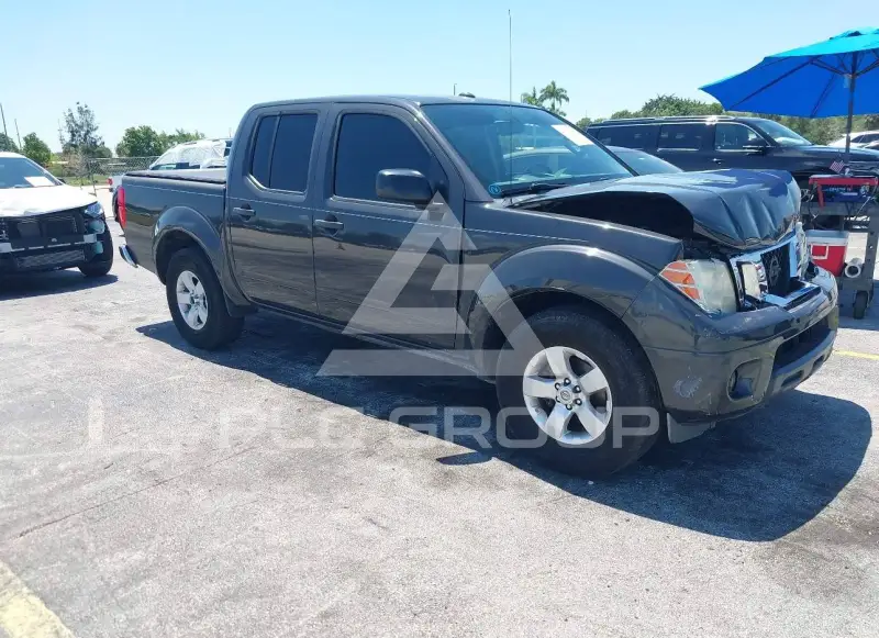 2014 Nissan FRONTIER фото