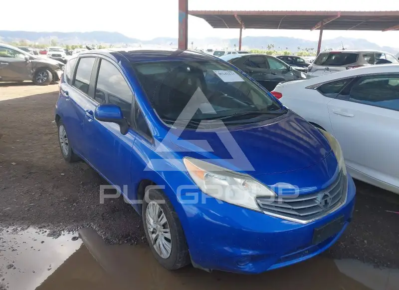 2014 Nissan VERSA photo