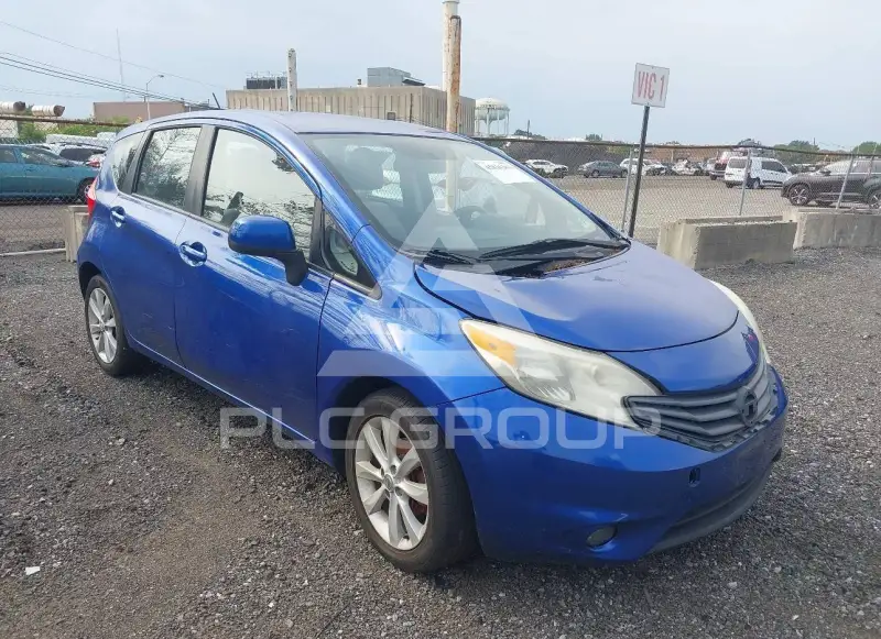 2014 Nissan VERSA фото
