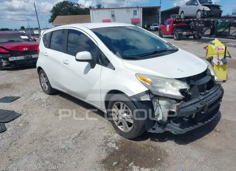 2014 Nissan VERSA фото