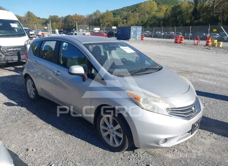 2014 Nissan VERSA фото