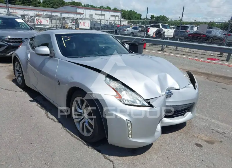 2014 Nissan 370Z фото