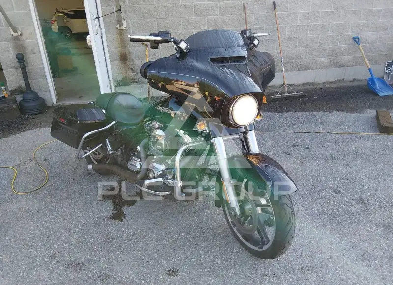 2014 Harley-Davidson FLHX фото