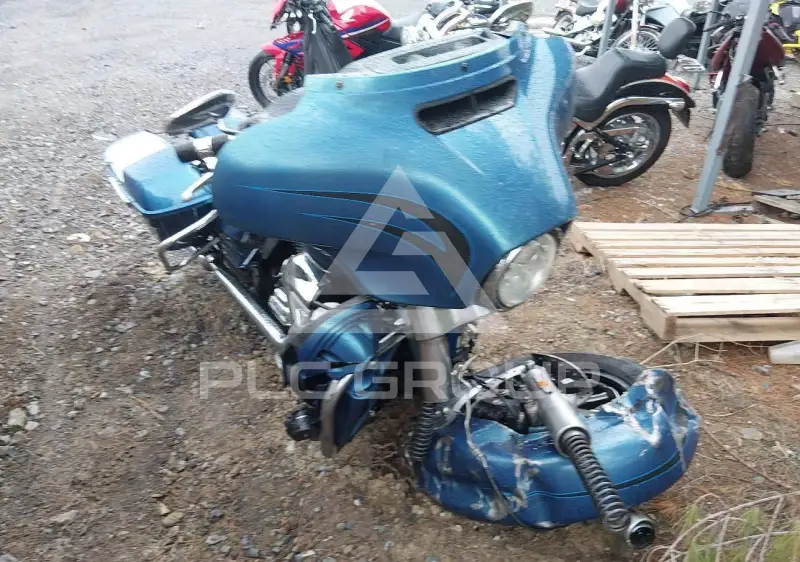 2014 Harley-Davidson FLHTK photo