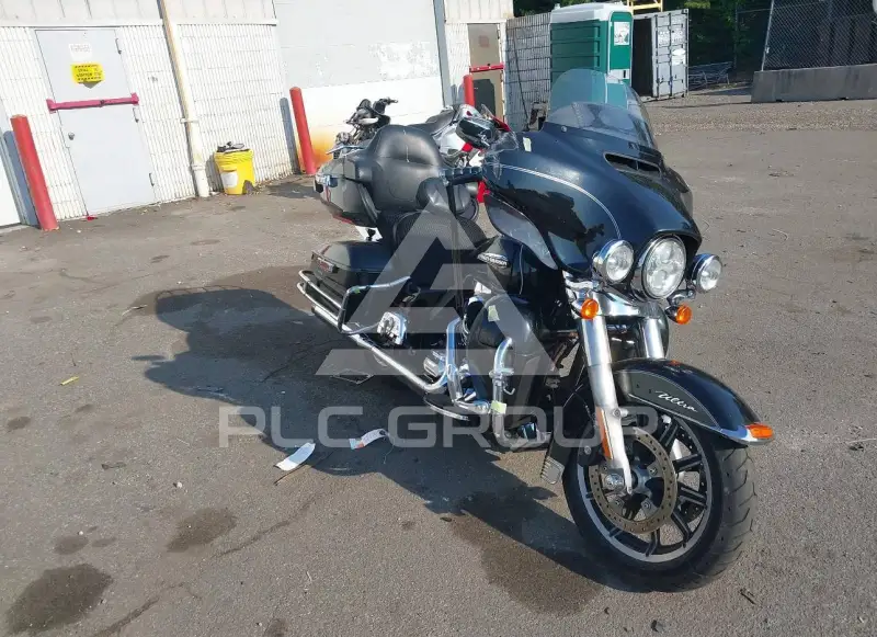 2014 Harley-Davidson FLHTCU фото