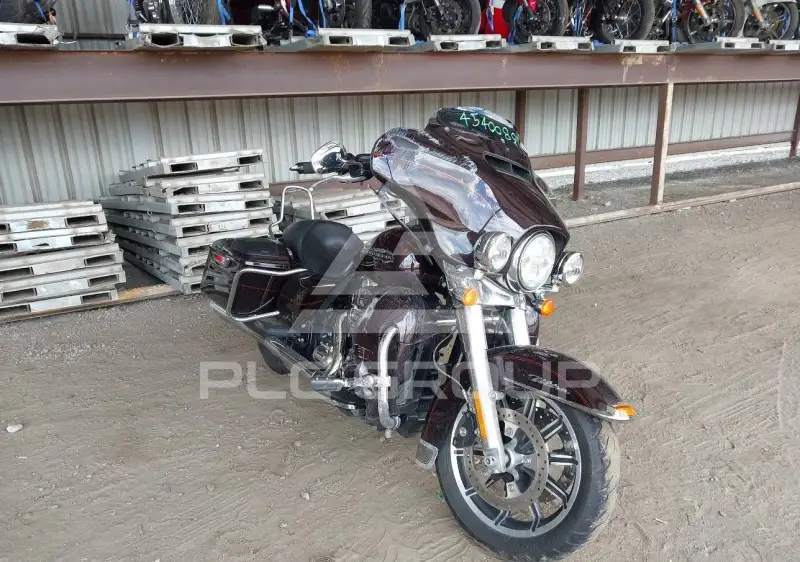 2014 Harley-Davidson FLHTCU фото