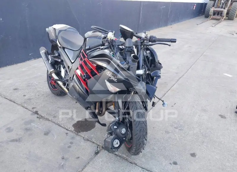 2014 Kawasaki ZX1400 фото