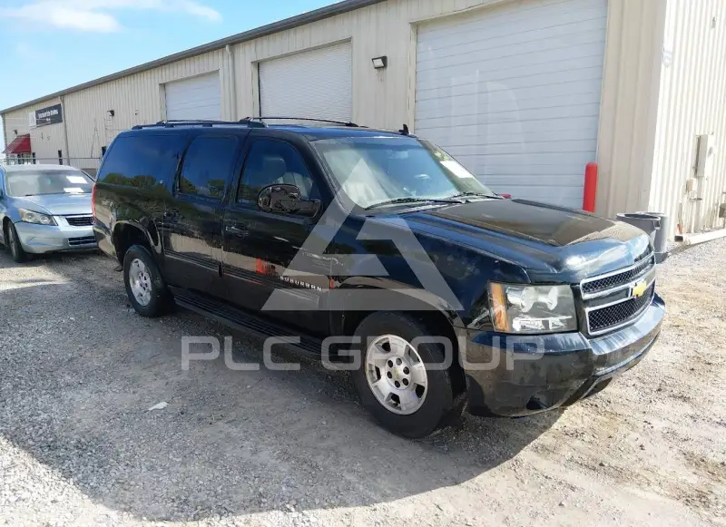 2014 Chevrolet Suburan фото