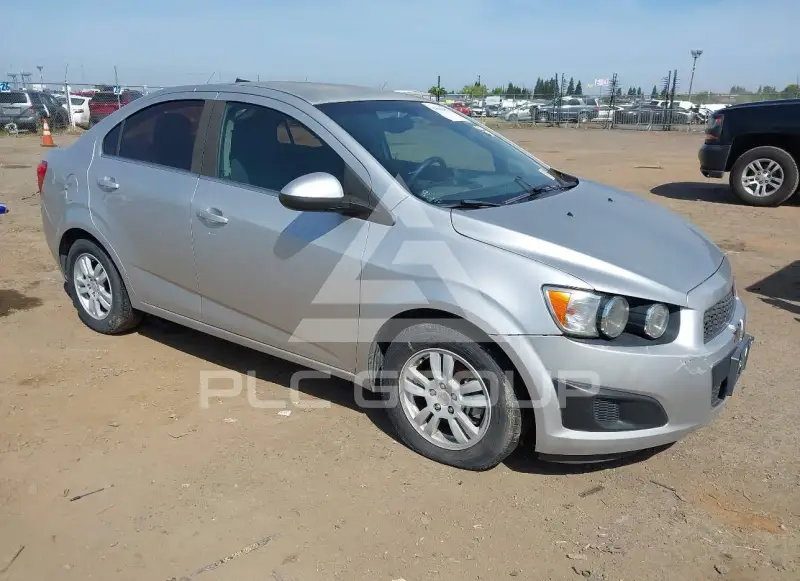 2014 Chevrolet Sonic photo
