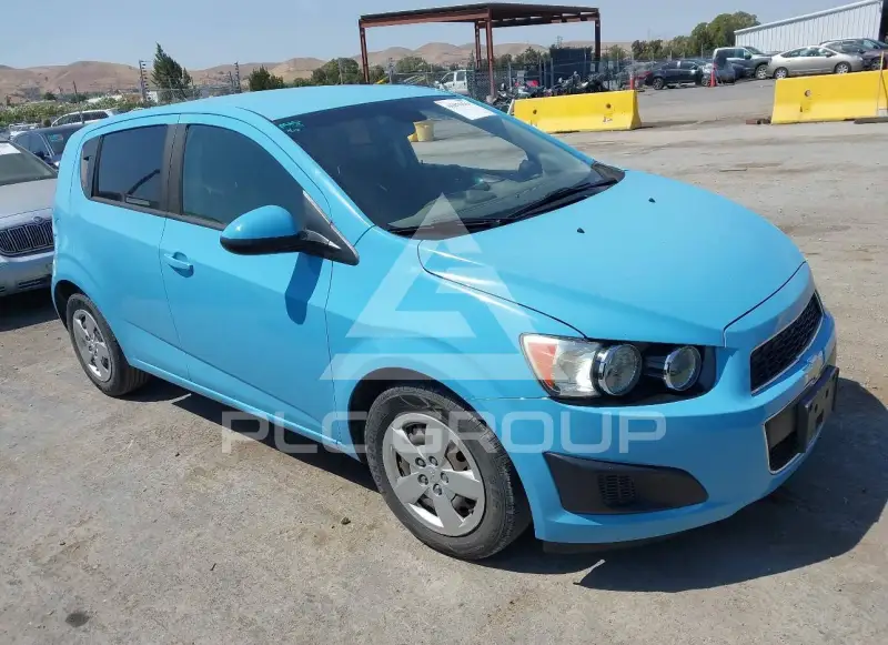 2014 Chevrolet Sonic photo