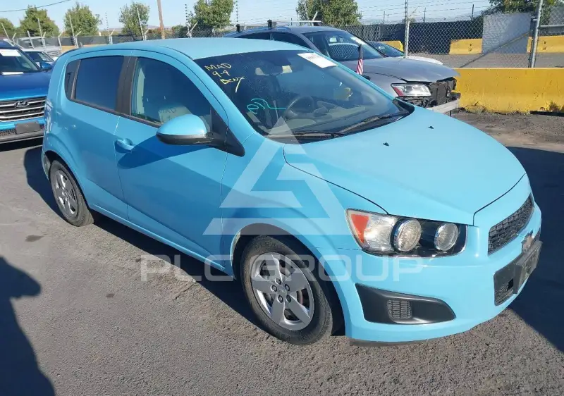 2014 Chevrolet Sonic photo