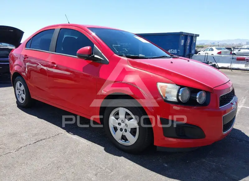 2014 Chevrolet Sonic photo