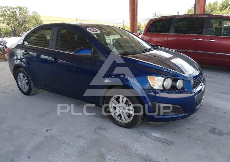2014 Chevrolet Sonic photo