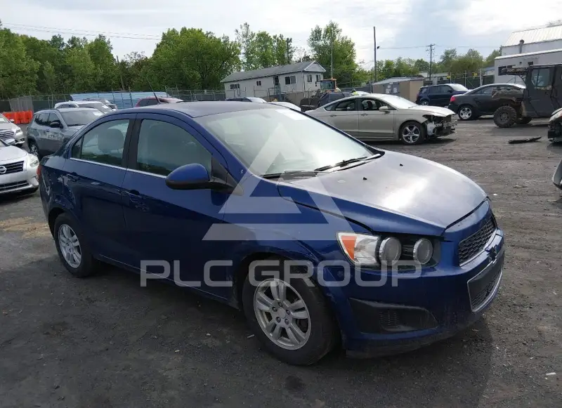 2014 Chevrolet Sonic photo