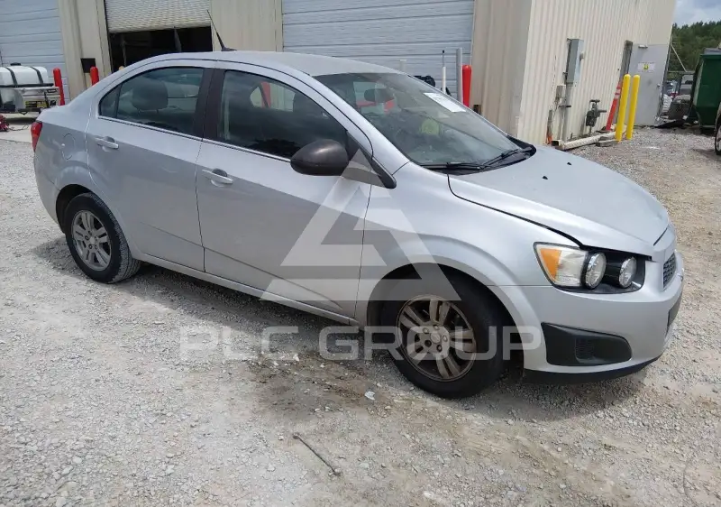 2014 Chevrolet Sonic фото