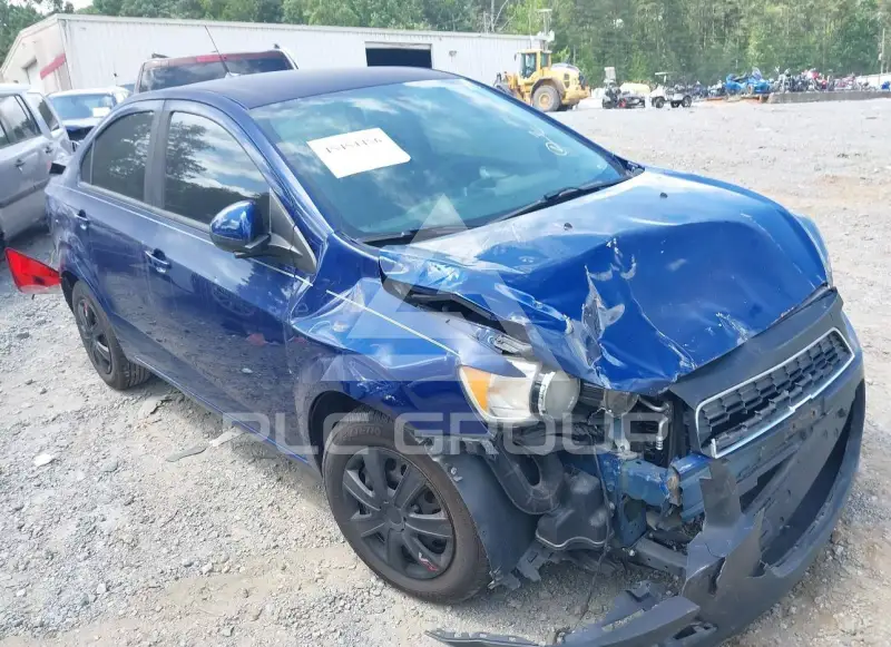 2014 Chevrolet Sonic фото