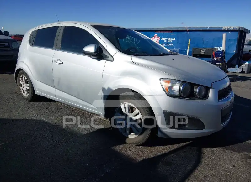 2014 Chevrolet Sonic photo
