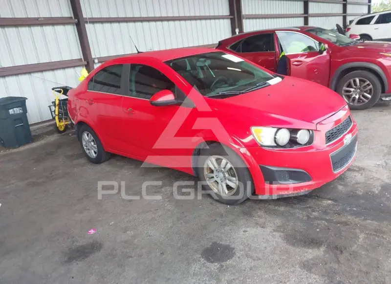 2014 Chevrolet Sonic photo