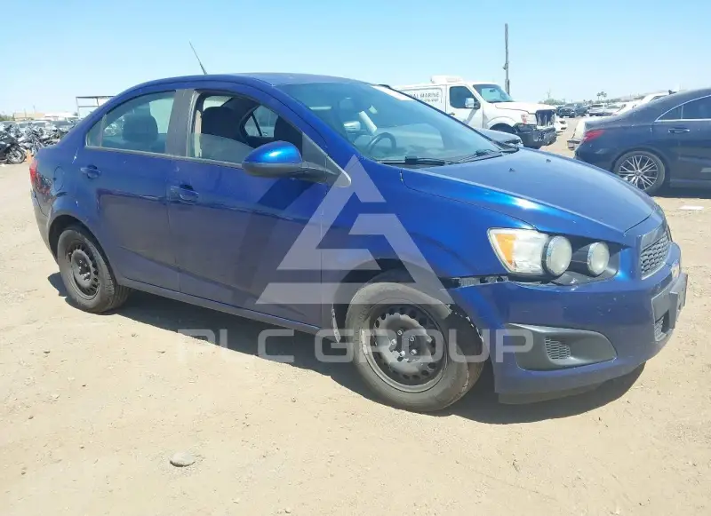 2014 Chevrolet Sonic фото