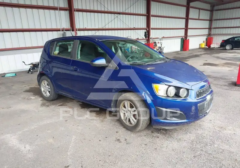 2014 Chevrolet Sonic photo