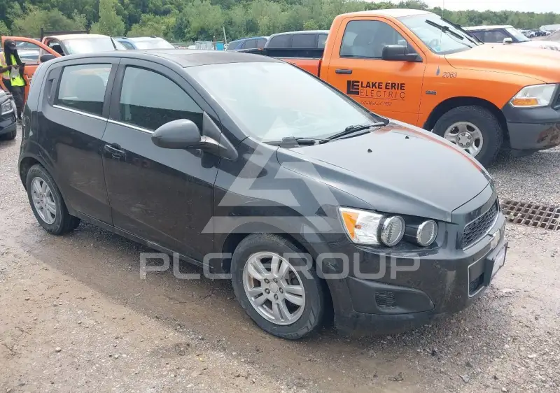 2014 Chevrolet Sonic photo