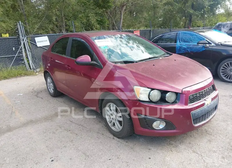 2014 Chevrolet Sonic photo