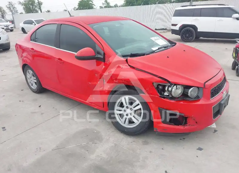 2014 Chevrolet Sonic photo