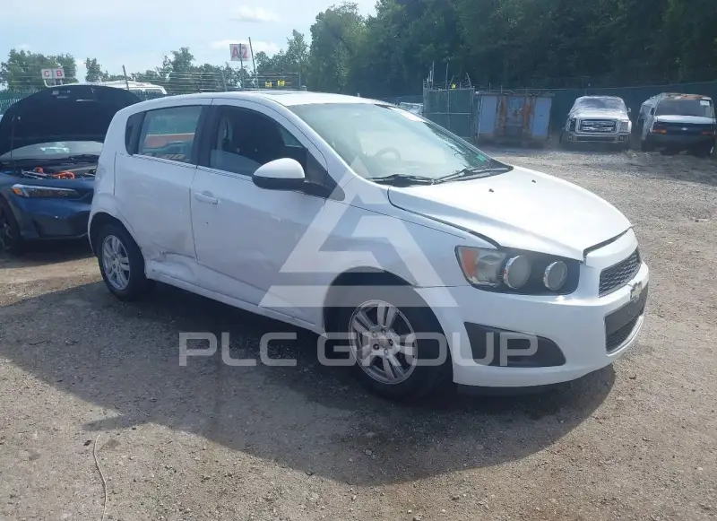 2014 Chevrolet Sonic photo