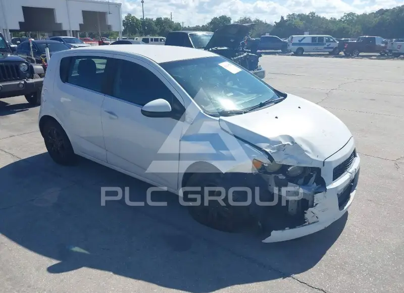 2014 Chevrolet Sonic photo
