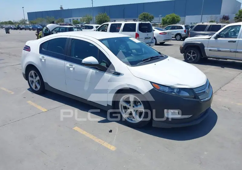 2014 Chevrolet Volt photo