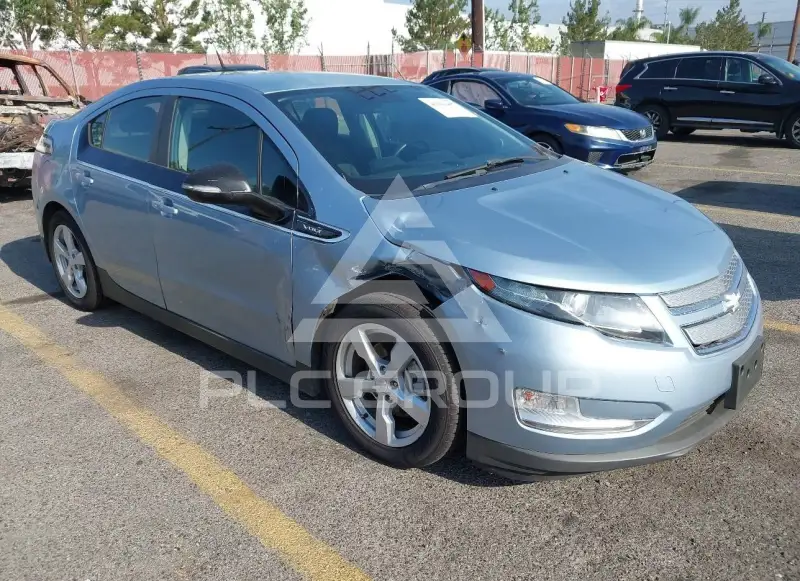 2014 Chevrolet Volt photo
