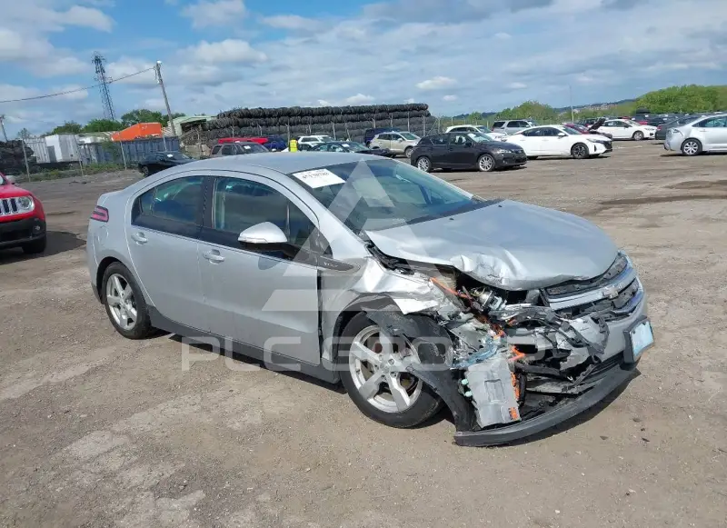 2014 Chevrolet Volt photo