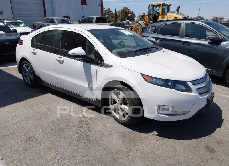 2014 Chevrolet Volt photo