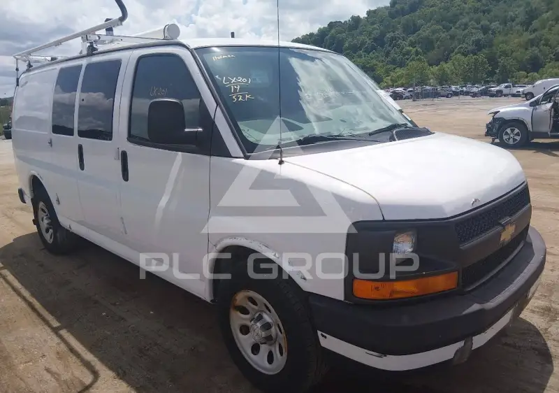 2014 Chevrolet Express photo