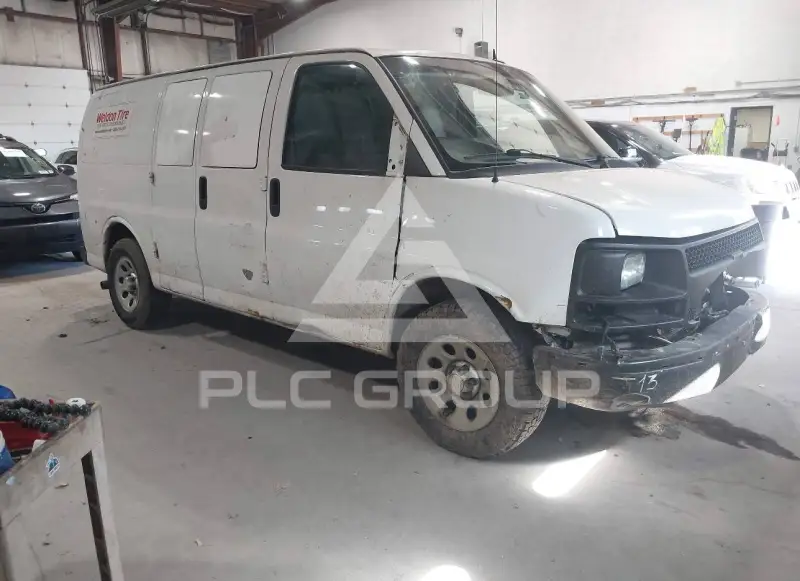 2014 Chevrolet Express photo