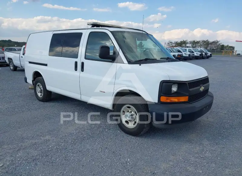 2014 Chevrolet Express photo