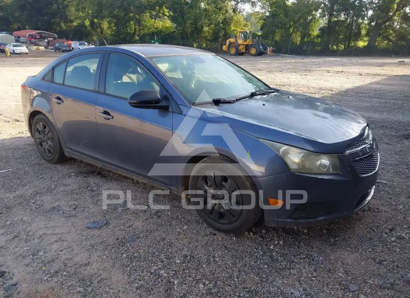 2014 Chevrolet Cruze фото