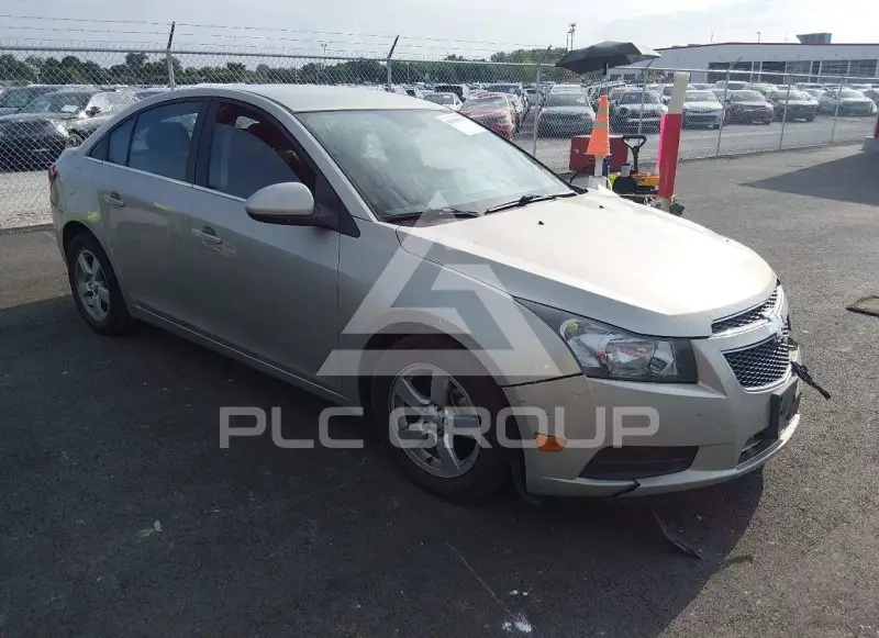 2014 Chevrolet Cruze photo