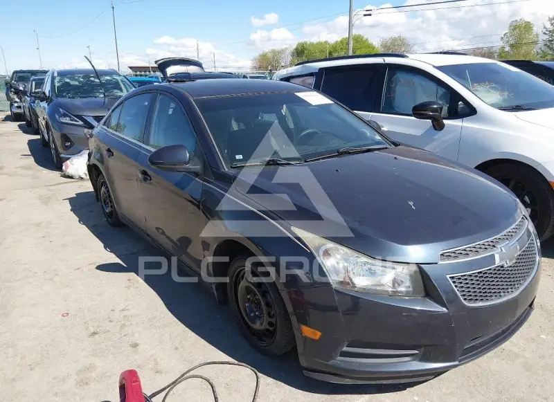 2014 Chevrolet Cruze фото