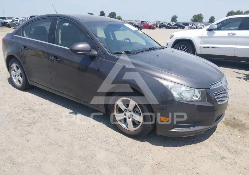 2014 Chevrolet Cruze фото