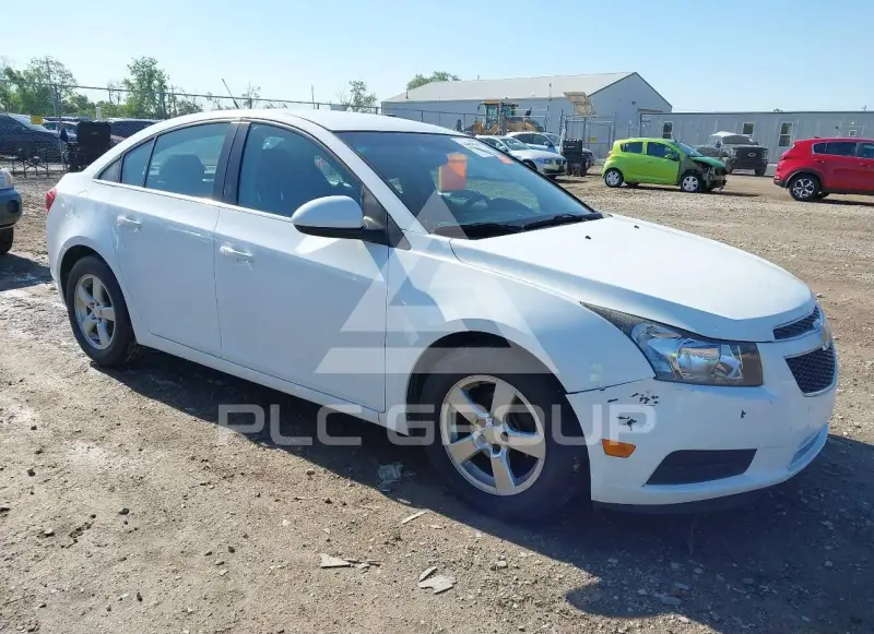 2014 Chevrolet Cruze фото