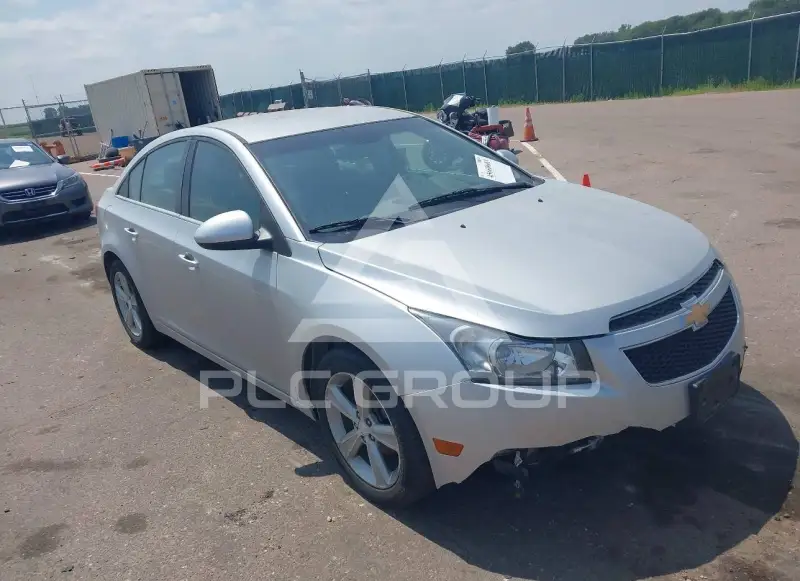 2014 Chevrolet Cruze фото