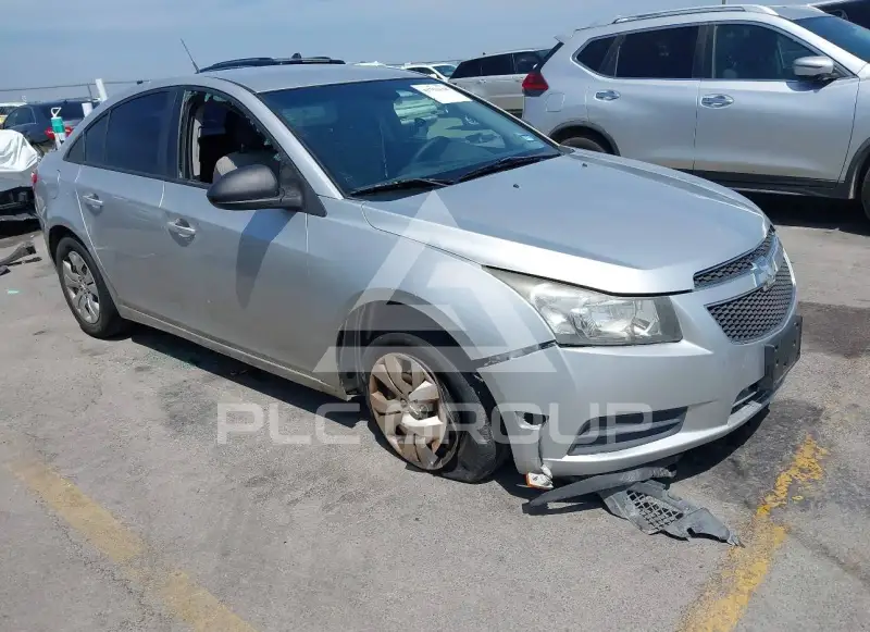 2014 Chevrolet Cruze фото