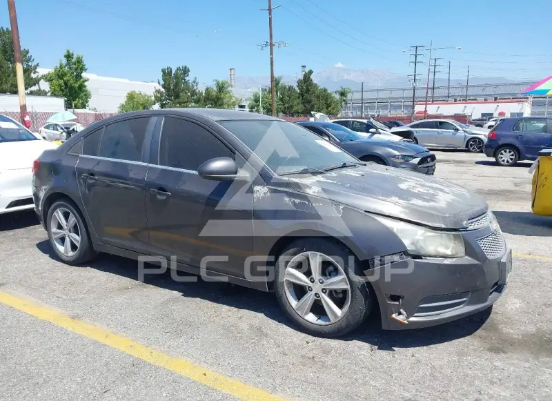 2014 Chevrolet Cruze фото