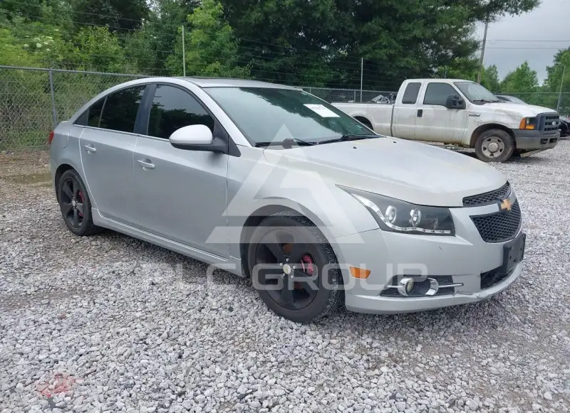 2014 Chevrolet Cruze фото