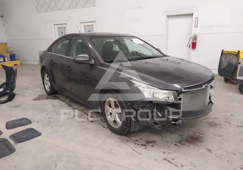 2014 Chevrolet Cruze фото